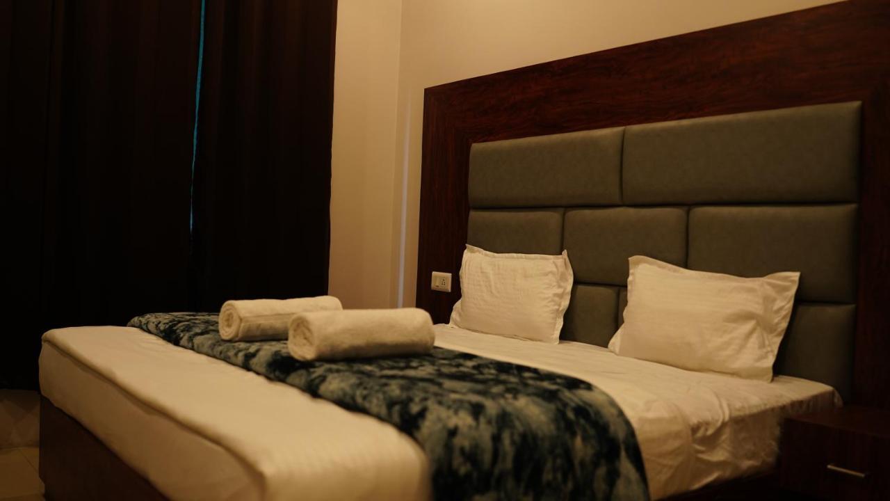 World Residences Srinagar  Ngoại thất bức ảnh